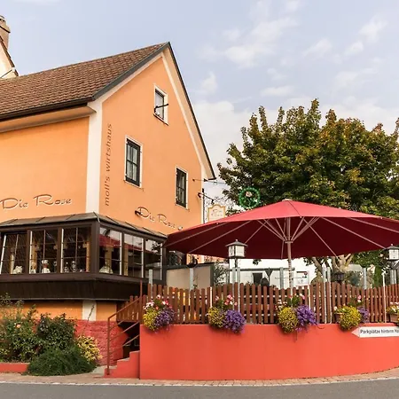 Rose Hotel